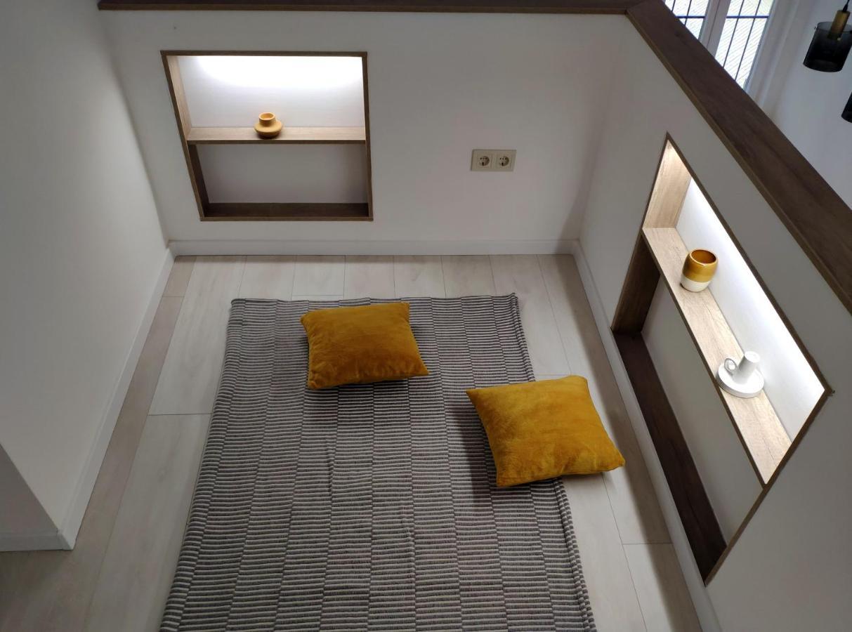 F27 Ferenc Apartment บูดาเปสต์ ภายนอก รูปภาพ