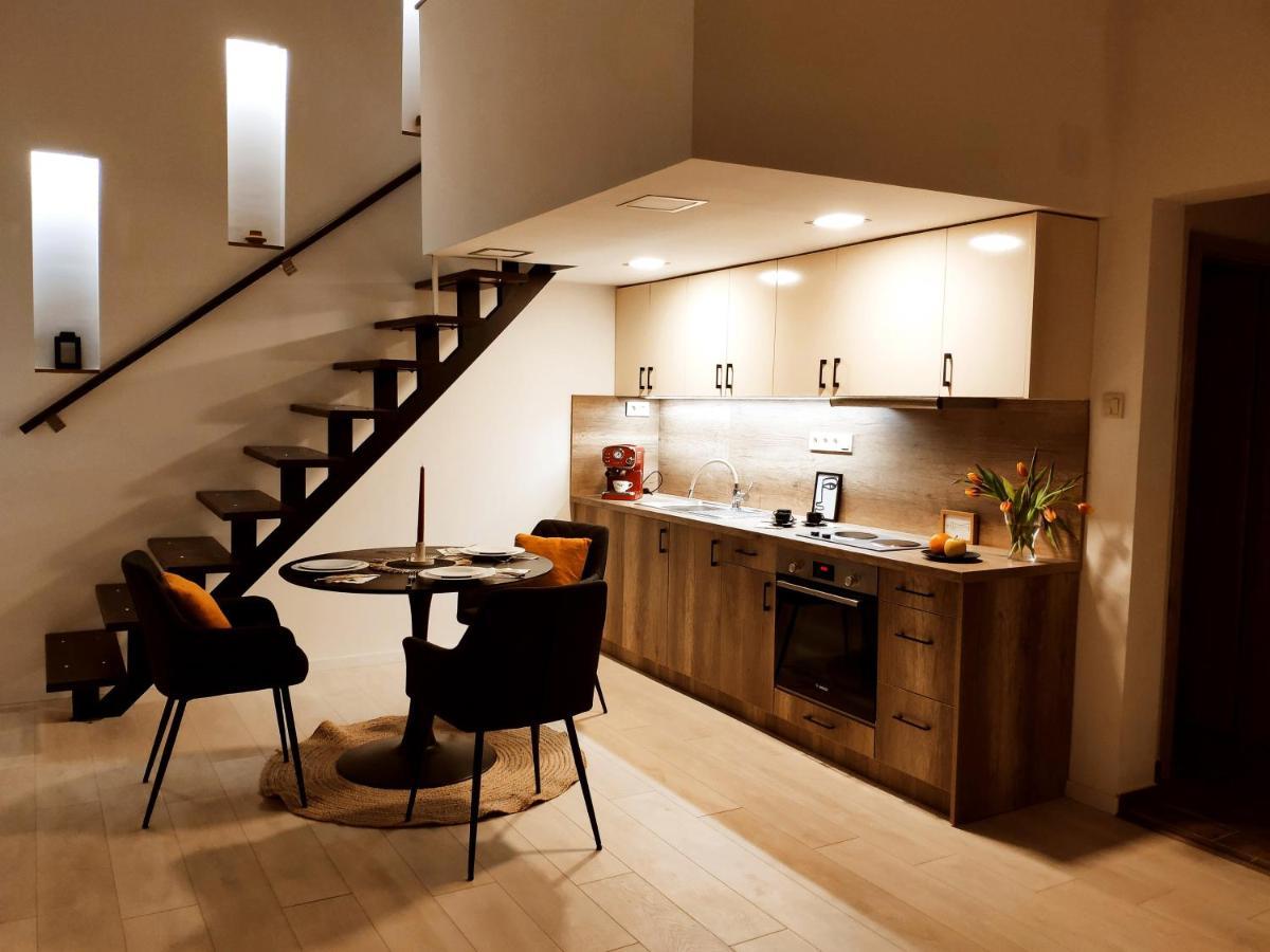 F27 Ferenc Apartment บูดาเปสต์ ภายนอก รูปภาพ