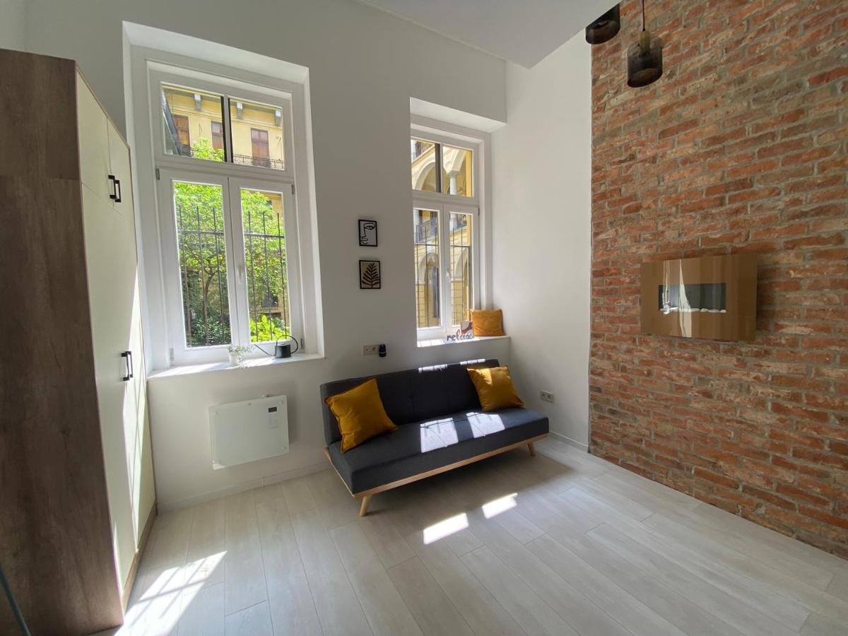 F27 Ferenc Apartment บูดาเปสต์ ภายนอก รูปภาพ